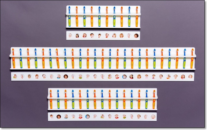 15er_zahnbuerstenleiste_zahnputzbecherleiste_zahnbuerstenhalter_zahnbuerstenbox_zahnputzbecherhalter_fotoleiste_zaehne_putzen_zahnpflege_kita_kindergarten_krippe_zahnhygiene_zahngesundheit_kita-shop.com_0347-2